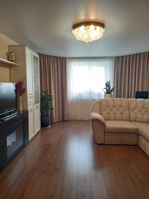 Купить 4-комнатную квартиру